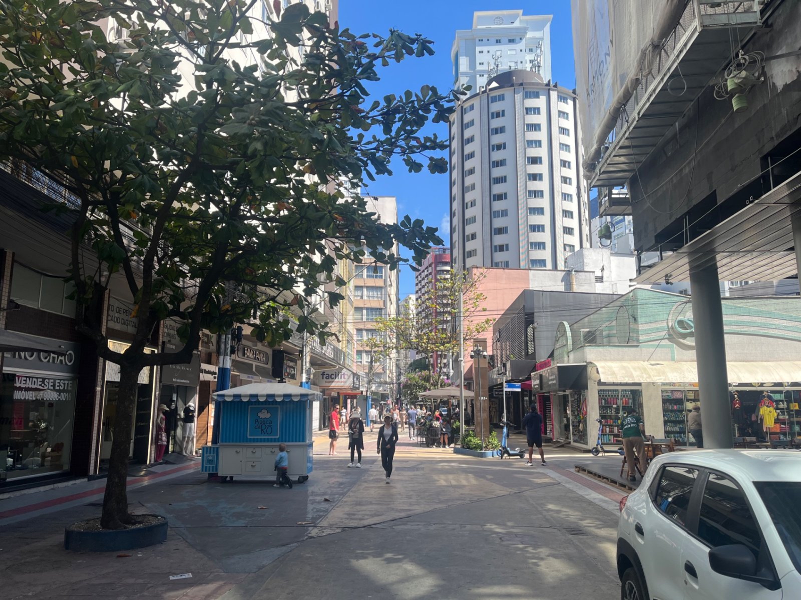 CALÇADÃO DE CENTRAL